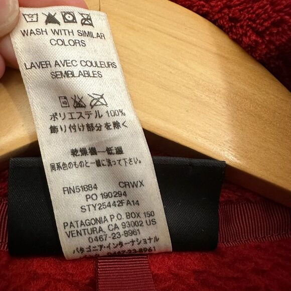 PATAGONIA W's Re-Tool Snap-T Pullover Sweater Outdoor in Cochineal Red Wax - Picture 6 of 7